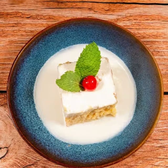 Tres Leches.