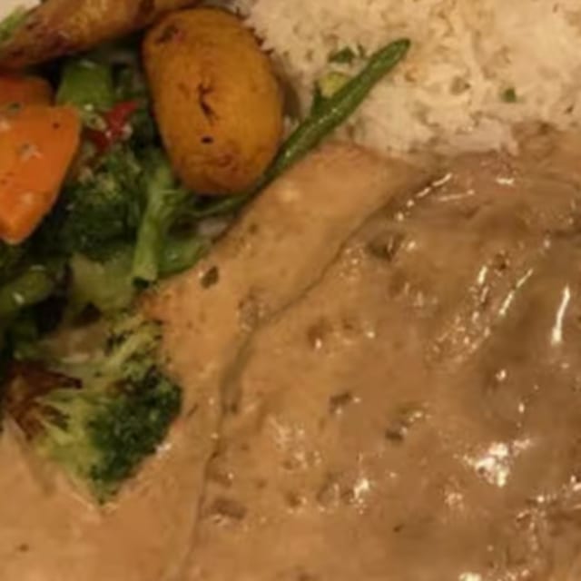 Pollo Crema Vedado.